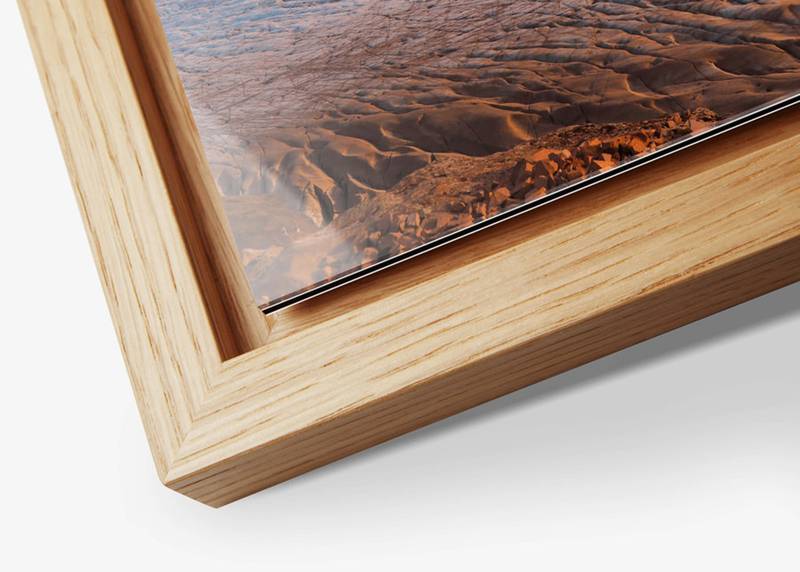 Example - Wooden or aluminium floater frame